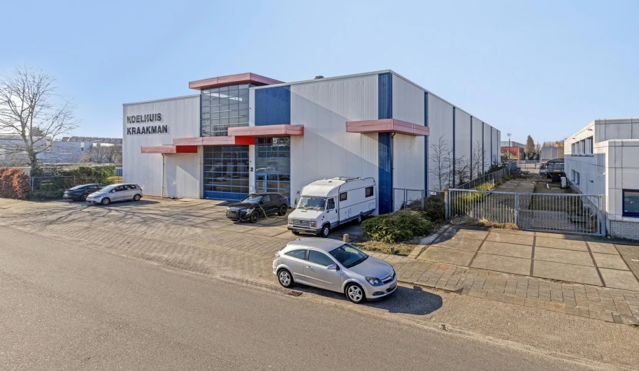 Wormer Bedrijfspand te koop